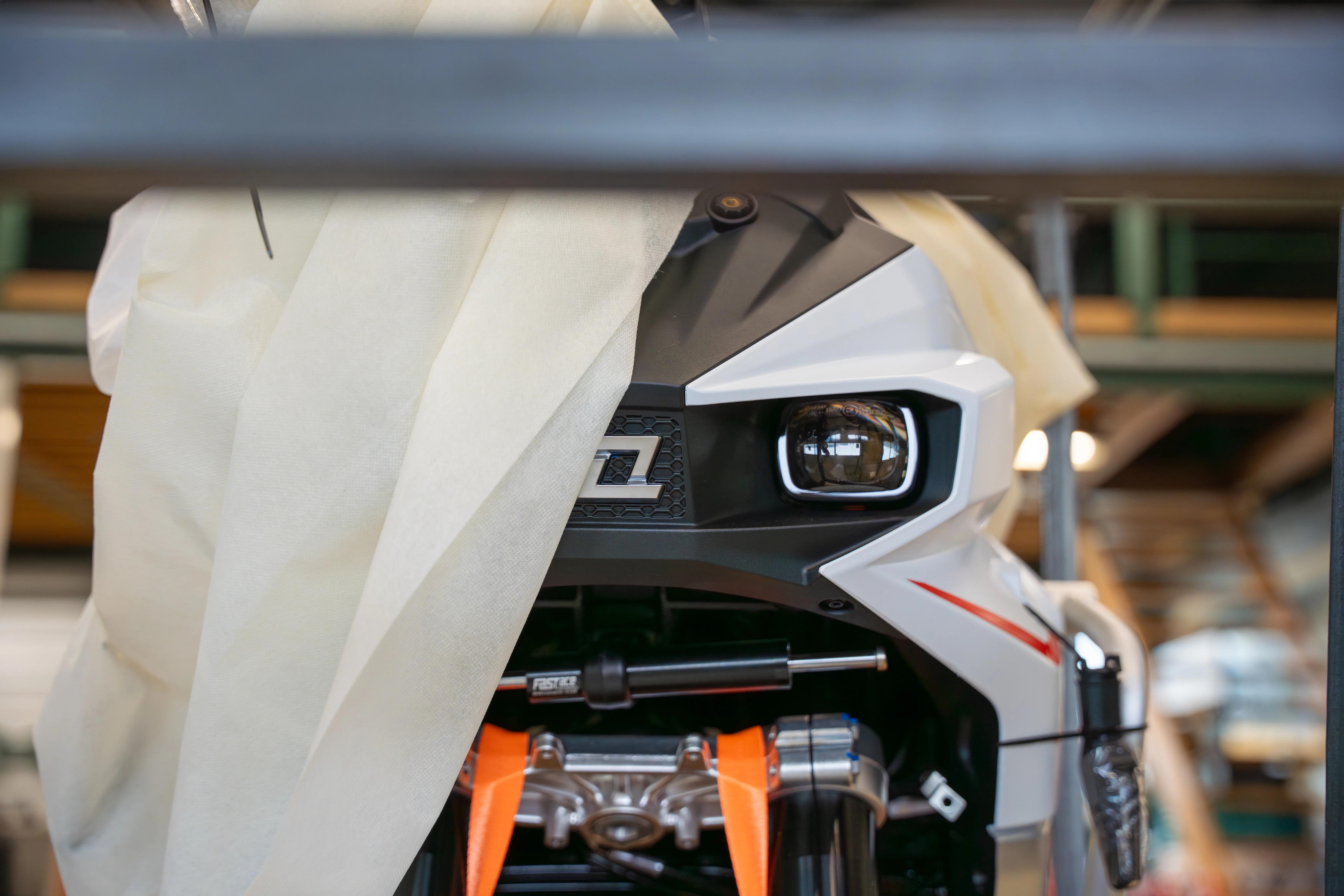 Kove motor uitpakken